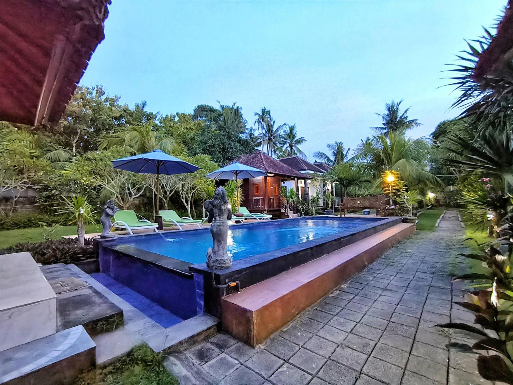 Готель Puri Soka Lembongan By Abm Екстер'єр фото